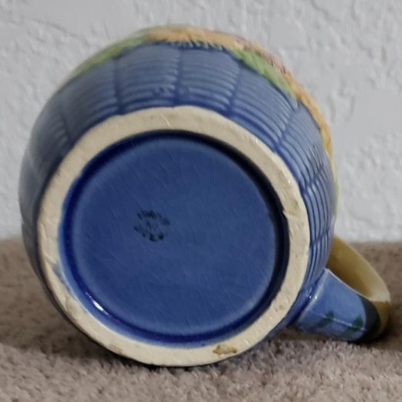 Country Yellow Mugs - Picture 7 of 8